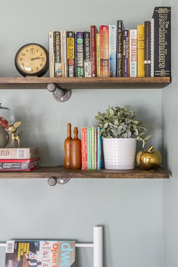 DIY Industrial Built-In Shelving - Dream Green DIY