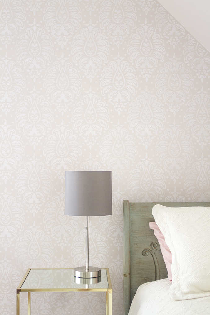 How To Stencil A Damask Feature Wall - Dream Green DIY