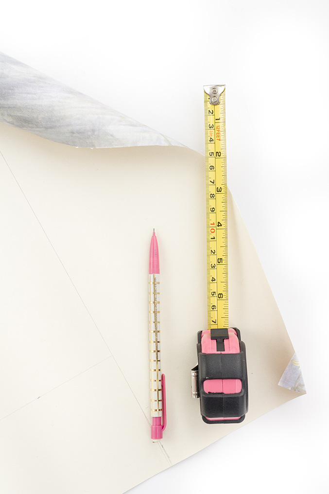 How To Turn Wallpaper Scraps Into Drawer Liners Dream Green DIY