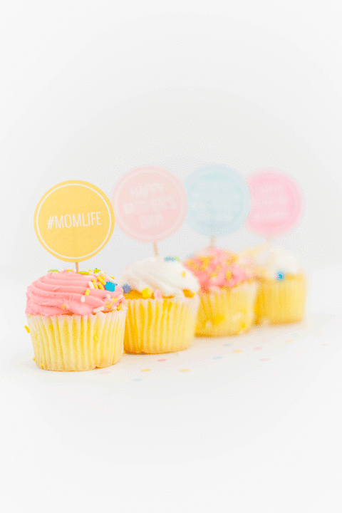 DIY Printable Mother's Day Cake Toppers - Dream Green DIY