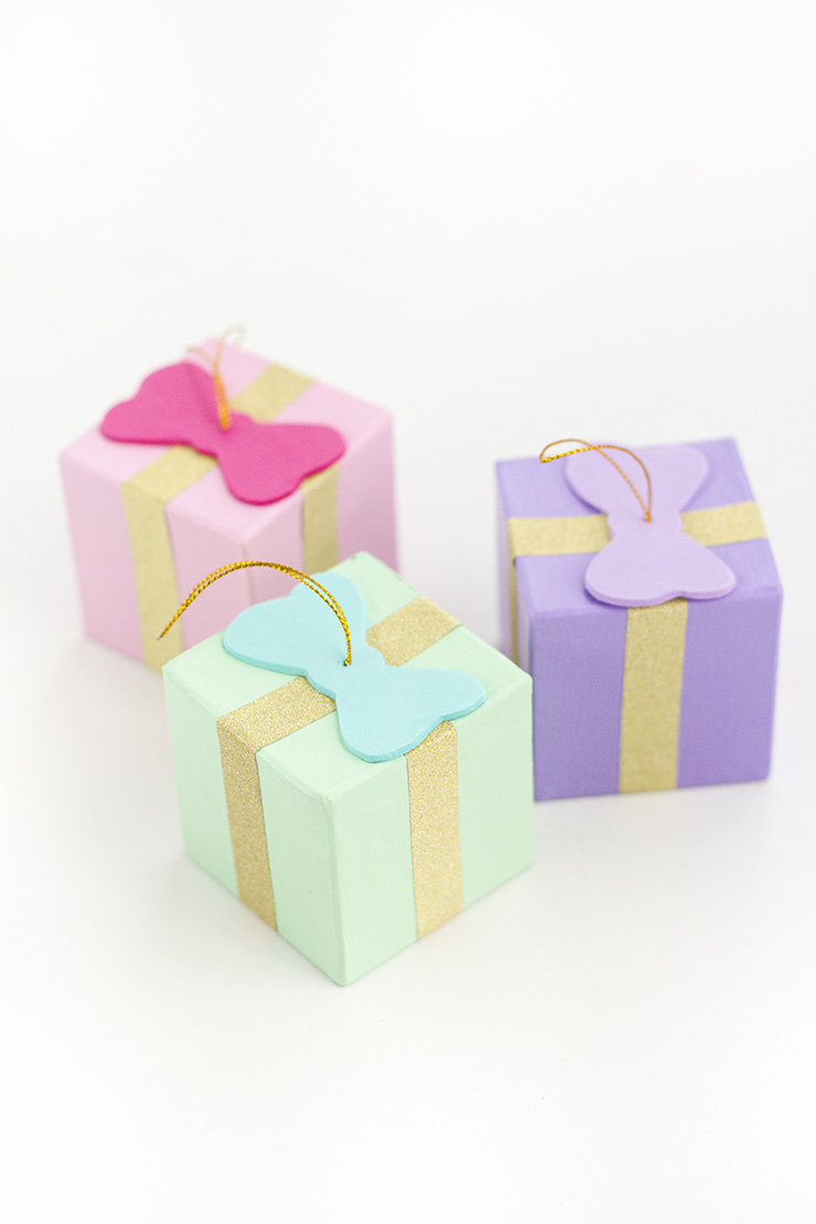 How To Make DIY Gift Box Ornaments Dream Green DIY