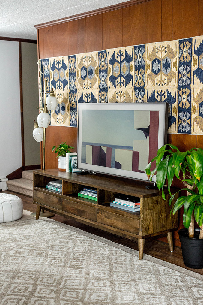 How To Make A TV Blend In With Your Decor Dream Green DIY