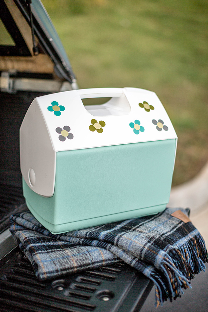 Car Cooler With DIY Retro Flower Stickers Dream Green DIY