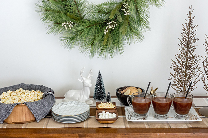 How To Style A Christmas Hot Chocolate Bar - Dream Green DIY