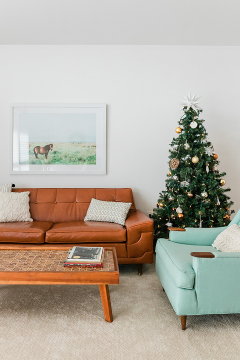 How To Simplify Christmas Decorating