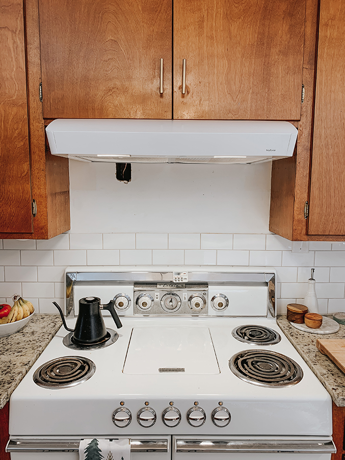 Swapping A Microwave For A Range Hood - Dream Green DIY