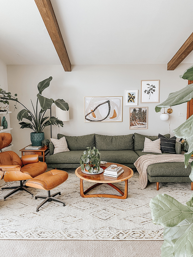 5 Tips For Decorating A Living Room For Fall - Dream Green DIY