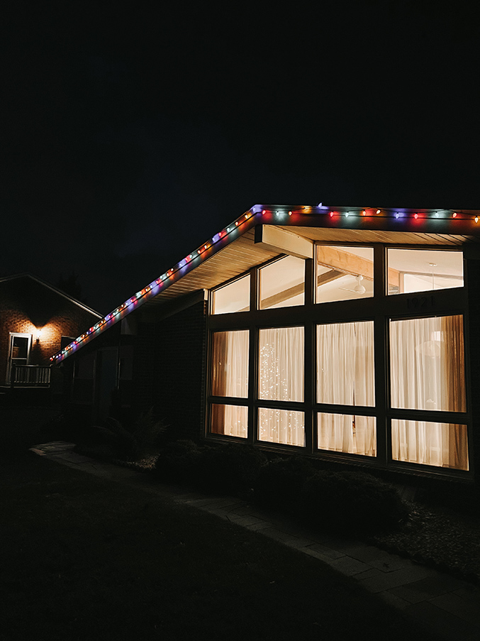 DIY Roofline Hooks For Christmas Lights Dream Green DIY