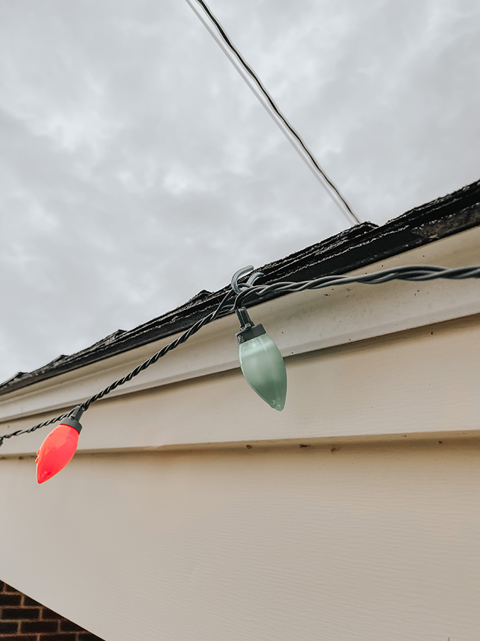 DIY Roofline Hooks For Christmas Lights Dream Green DIY