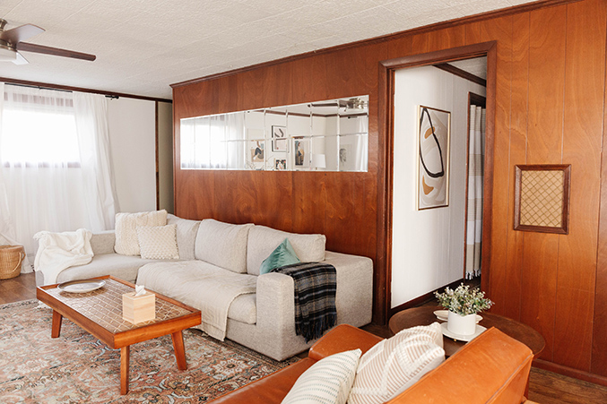 Turn A Dated Hall Into A Stylish Haven - Dream Green DIY