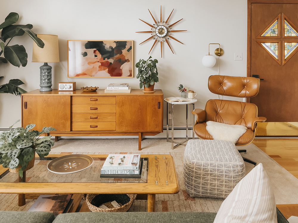 How to Mix Up Your Mid-century So it Never Feels Dated