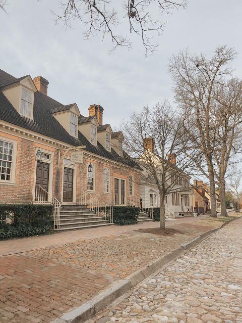 Things To Do In Colonial Williamsburg - Dream Green DIY