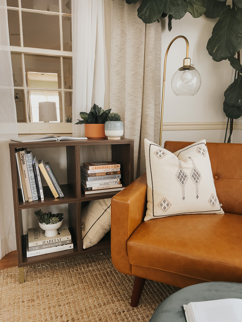 Styling A Cozy Reading Nook - Dream Green DIY