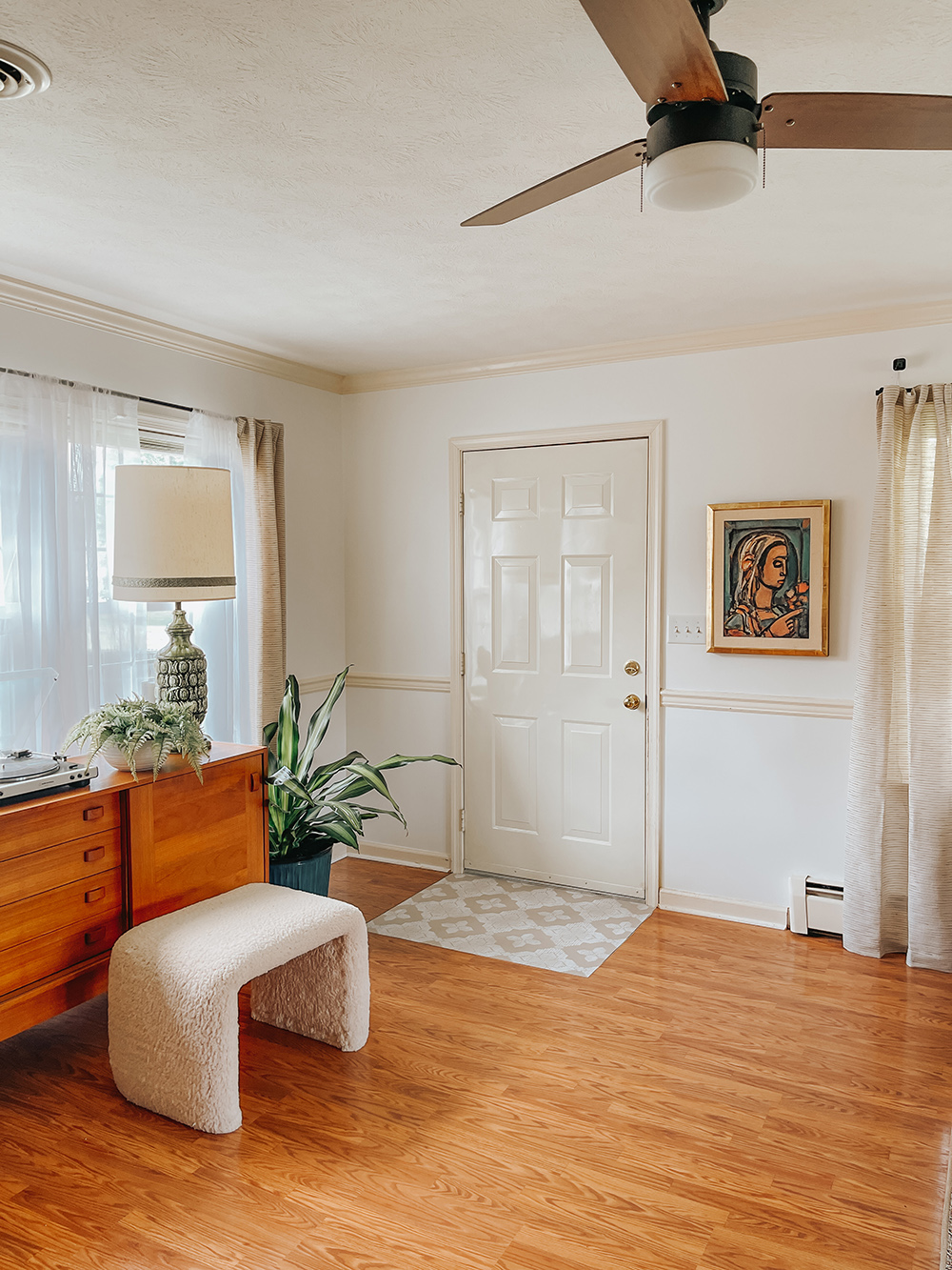 DIY Peel-And-Stick Tile Floor Entry - Dream Green DIY