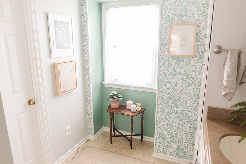 Botanical Window Alcove Wallpaper Project - Dream Green DIY