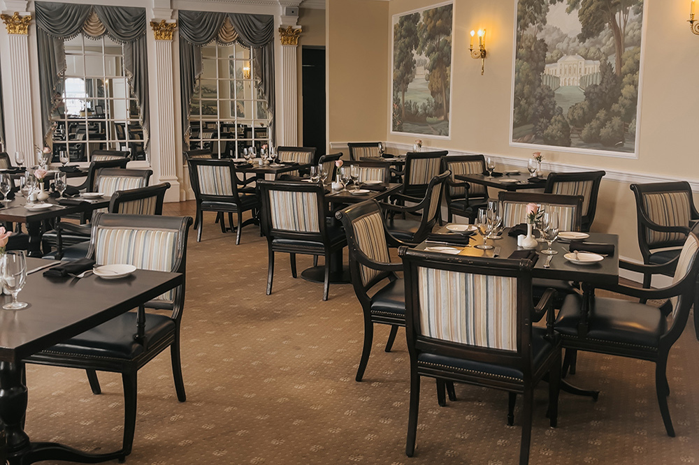 Travel: Where To Eat In Colonial Williamsburg - Dream Green DIY